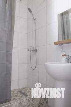 1-к квартира, посуточно, 35м2, 2/17 этаж