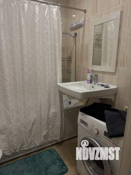 Студия квартира, посуточно, 28м2, 2/17 этаж