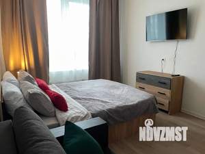 1-к квартира, посуточно, 35м2, 13/20 этаж