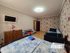 1-к квартира, посуточно, 38м2, 1/1 этаж