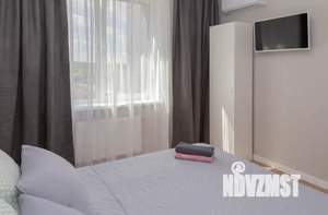 1-к квартира, посуточно, 35м2, 2/17 этаж