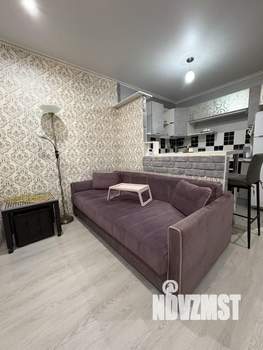 Студия квартира, посуточно, 28м2, 10/17 этаж