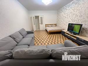 2-к квартира, посуточно, 56м2, 7/17 этаж