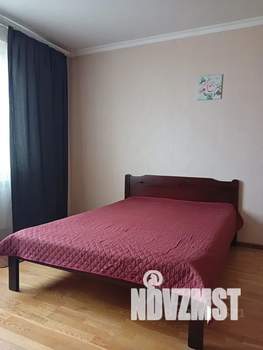 1-к квартира, посуточно, 43м2, 7/10 этаж