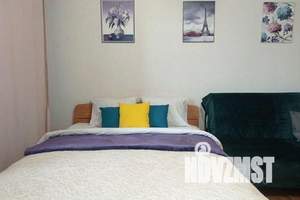 1-к квартира, посуточно, 42м2, 3/16 этаж