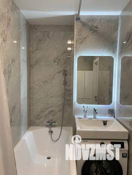 Студия квартира, посуточно, 28м2, 12/17 этаж