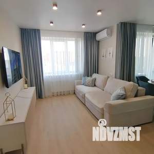 1-к квартира, посуточно, 43м2, 6/17 этаж