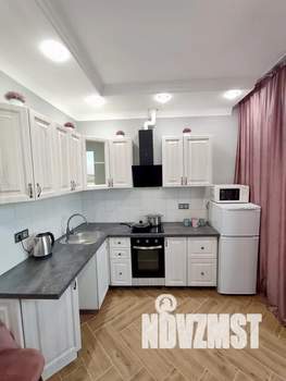 2-к квартира, посуточно, 45м2, 5/17 этаж