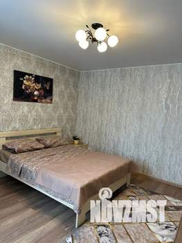 1-к квартира, посуточно, 38м2, 5/17 этаж