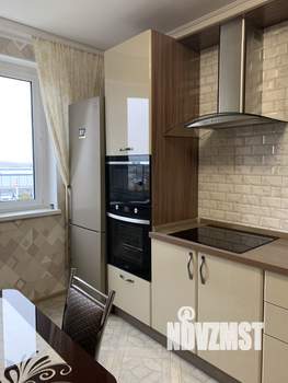 1-к квартира, на длительный срок, 40м2, 11/17 этаж