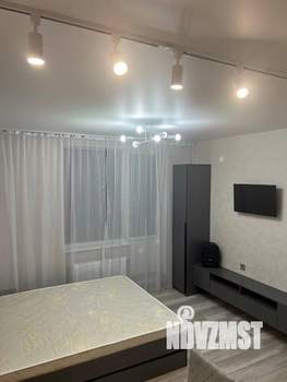 Студия квартира, на длительный срок, 27м2, 2/18 этаж