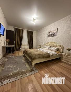 1-к квартира, посуточно, 40м2, 3/17 этаж