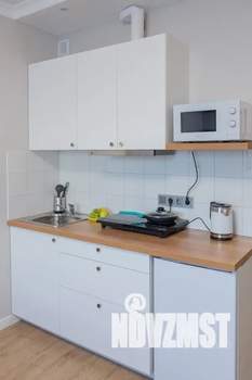 Студия квартира, посуточно, 25м2, 2/17 этаж