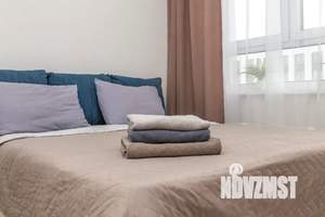 1-к квартира, посуточно, 37м2, 15/17 этаж