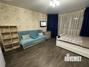 Студия квартира, посуточно, 35м2, 5/17 этаж
