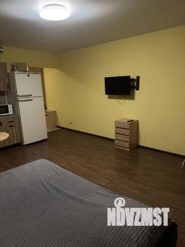 Студия квартира, посуточно, 28м2, 2/17 этаж