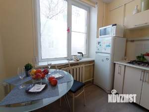 2-к квартира, посуточно, 45м2, 1/1 этаж