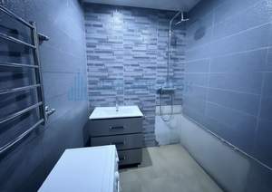 2-к квартира, вторичка, 58м2, 15/17 этаж