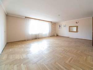 3-к квартира, вторичка, 145м2, 10/10 этаж