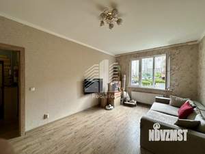 2-к квартира, вторичка, 56м2, 1/17 этаж