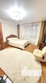 2-к квартира, вторичка, 80м2, 1/10 этаж
