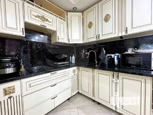 3-к квартира, вторичка, 72м2, 8/17 этаж