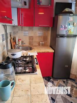 2-к квартира, вторичка, 42м2, 1/5 этаж