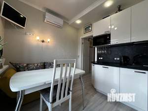 2-к квартира, вторичка, 54м2, 15/15 этаж