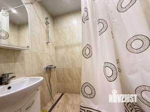 2-к квартира, вторичка, 58м2, 1/17 этаж