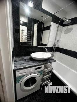2-к квартира, вторичка, 55м2, 9/17 этаж
