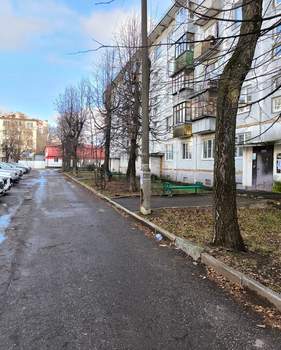 3-к квартира, вторичка, 56м2, 3/5 этаж
