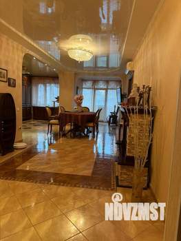 3-к квартира, вторичка, 138м2, 2/10 этаж