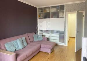 2-к квартира, вторичка, 63м2, 2/18 этаж