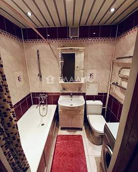 3-к квартира, вторичка, 58м2, 4/4 этаж