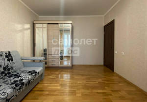 2-к квартира, вторичка, 60м2, 10/17 этаж