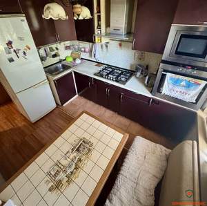 3-к квартира, вторичка, 65м2, 1/10 этаж