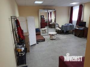 2-к квартира, вторичка, 45м2, 1/4 этаж