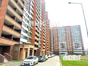 2-к квартира, вторичка, 62м2, 7/17 этаж