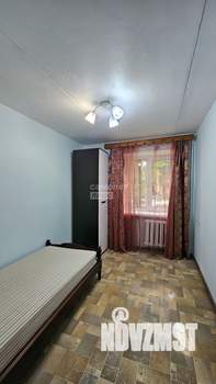 2-к квартира, вторичка, 42м2, 1/5 этаж