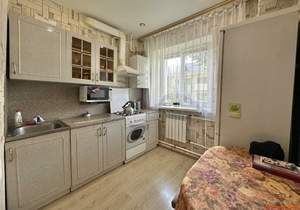 2-к квартира, вторичка, 40м2, 1/2 этаж