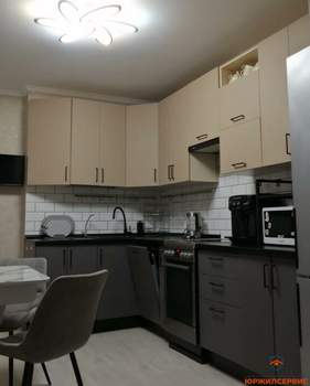 2-к квартира, вторичка, 58м2, 7/17 этаж