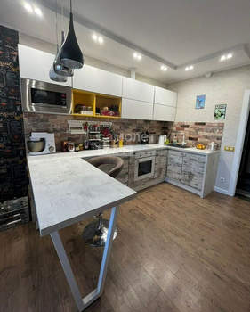 2-к квартира, вторичка, 76м2, 15/17 этаж