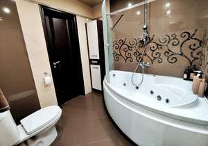 4-к квартира, вторичка, 127м2, 9/10 этаж