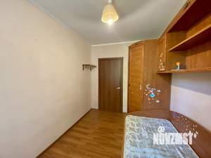 2-к квартира, вторичка, 45м2, 1/9 этаж