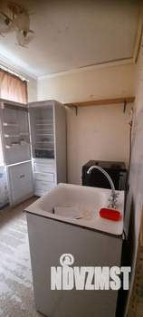 2-к квартира, вторичка, 43м2, 1/4 этаж