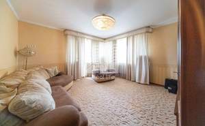 3-к квартира, вторичка, 106м2, 5/5 этаж