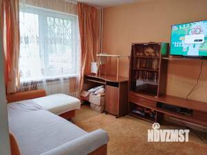 2-к квартира, вторичка, 42м2, 1/5 этаж