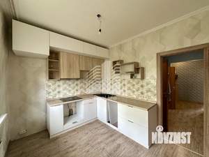 2-к квартира, вторичка, 56м2, 1/17 этаж