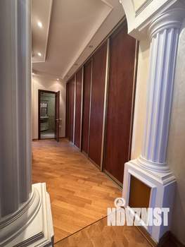 4-к квартира, вторичка, 160м2, 9/10 этаж