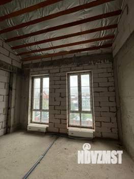 3-к квартира, вторичка, 95м2, 2/2 этаж